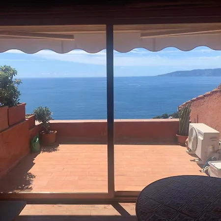 A Seaside With A Terrace&private *